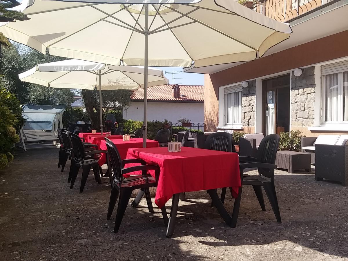 Hotel Bellavista Meuble 몬테 이솔라 외부 사진
